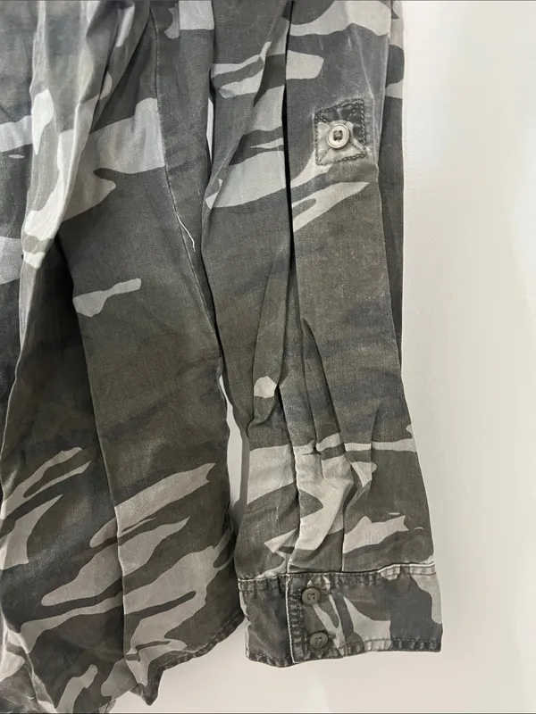 Express Gray and Olive Camo Button-Up Shirt - Image 5