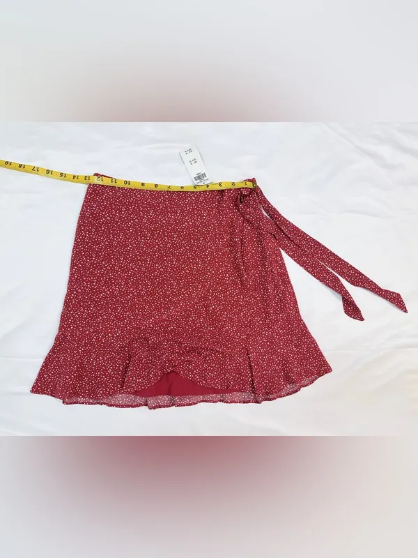 NWT Abercrombie & Fitch Ruffle Wrap Mini Skirt – Red Floral – XS - Image 9