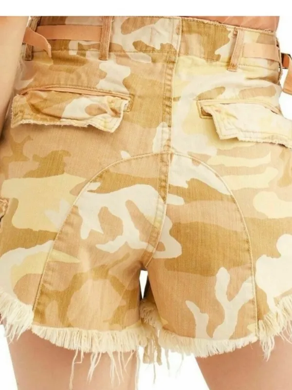 Free People Commander Cutoff Camo Raw Hem Cargo High Rise Shorts Desert Combo 12 - Image 4