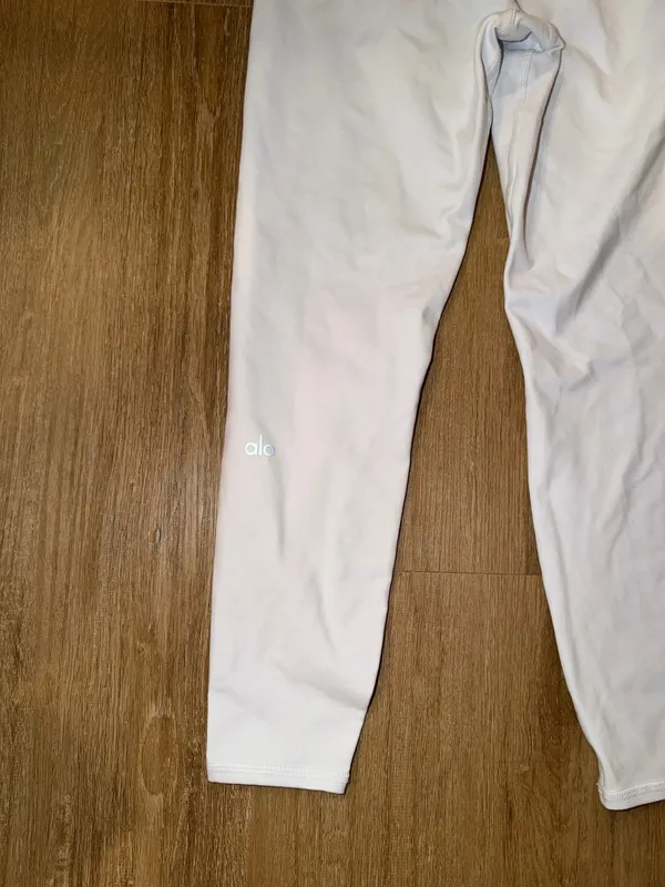 Alo Yoga High-Waisted Leggings - Image 6