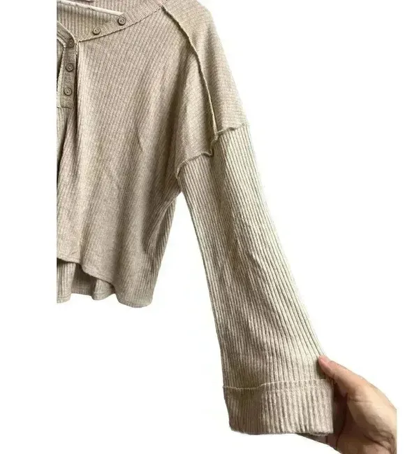 Pink Lily Beige Oversized Pullover Top Medium - Image 4