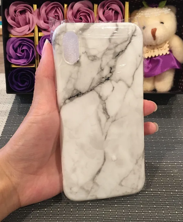 White iphone Xs max marble case - Image 2
