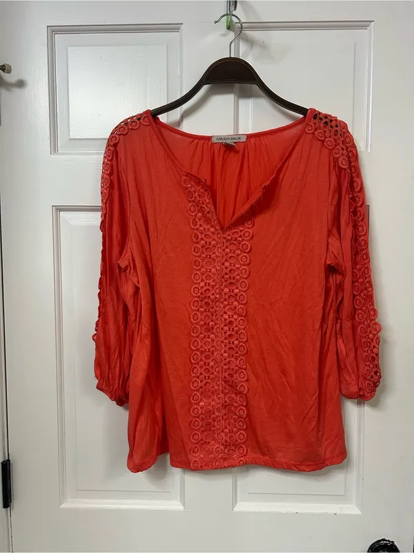 Carolyn Taylor Coral-Red Crochet Trim Tunic Top - Image 3
