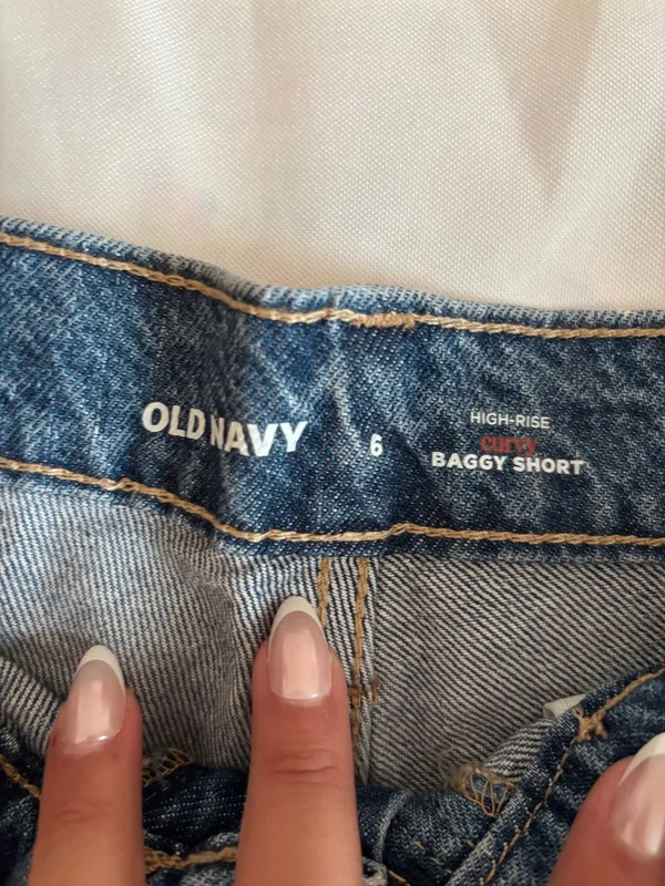 Old Navy Denim Shorts - Image 3