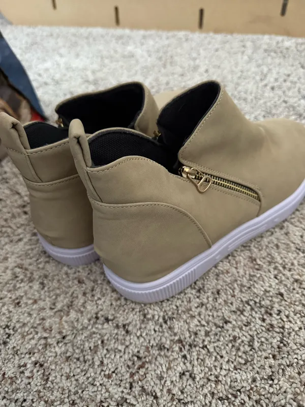 Zip up booties Tan Size 9 - Image 2