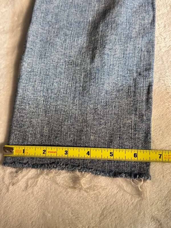 MOTHER The Rascal Ankle Fray Denim jeans size 30 - Image 4