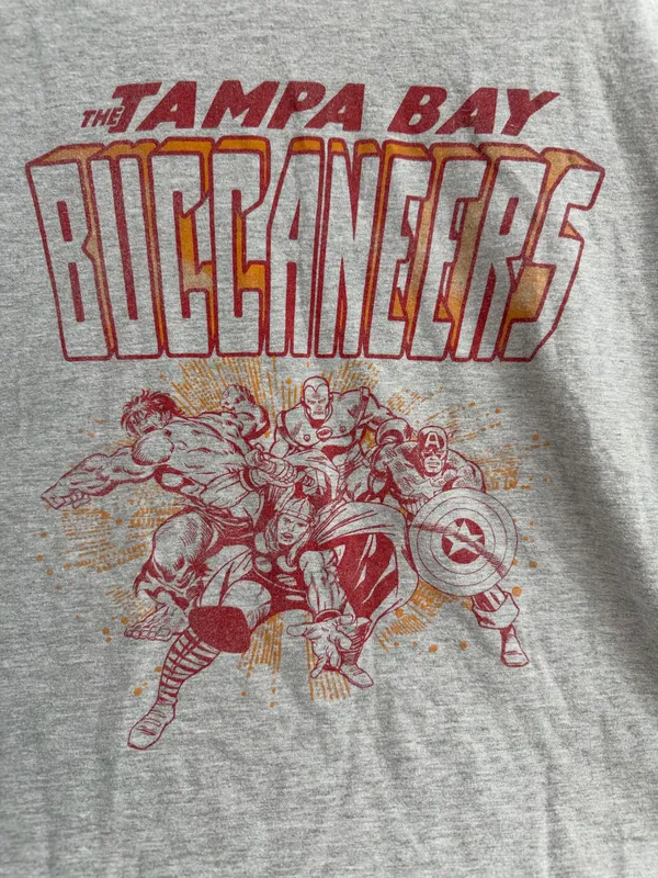 Marvel Gray Tampa Bay Buccaneers Short Sleeve Tee with Red Graphic - Image 2