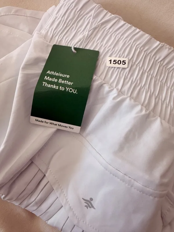 Halara S white High Waisted Pleated 2-in-1 Quick Dry Hiking Baggy Shorts with Po - Image 3