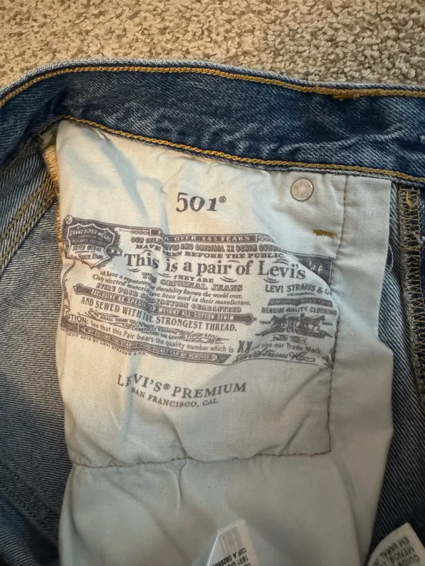 Levi’s 501 Denim Shorts - Image 4