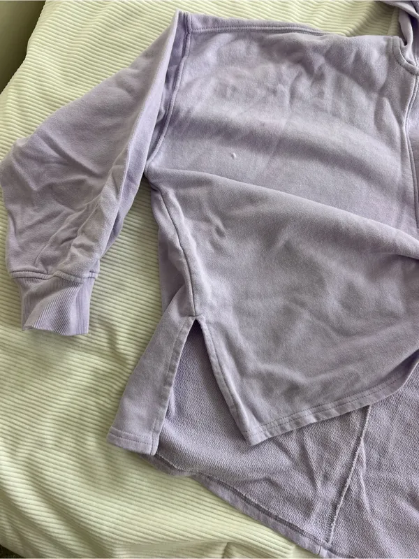 Lavender Hooded V-Neck Sweater - Image 4