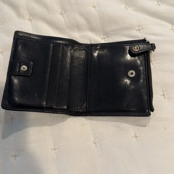 Coach Black Leather Wallet with Zip (22) - Image 8