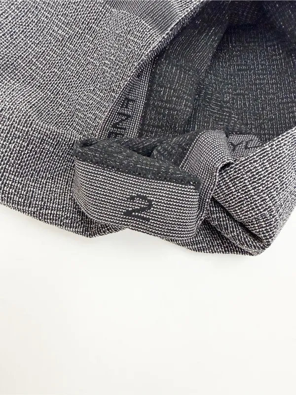 Lululemon Swiftly 2.0 Short Sleeve Top Hip Length Sparkle Silver Metallic Lurex - Image 10