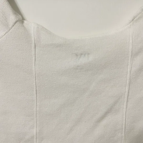 Aritzia Crop Top - Image 4