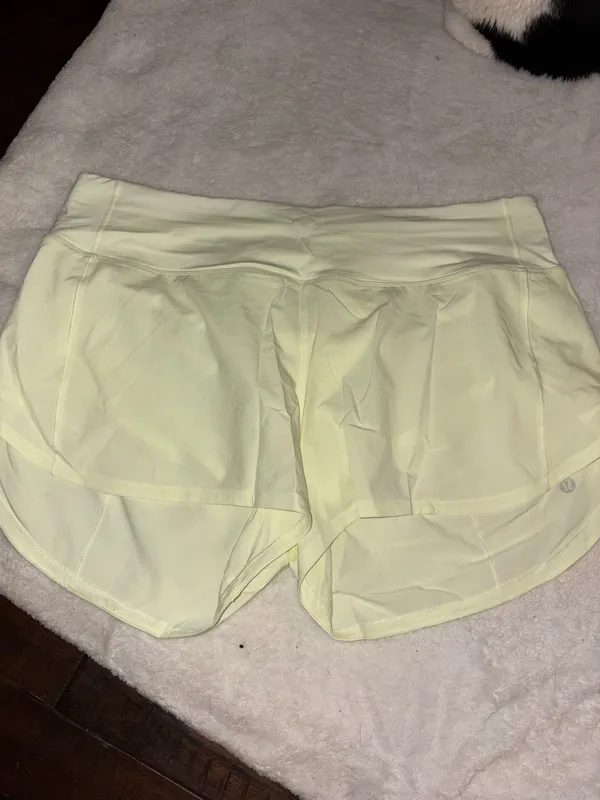 Lululemon Speed Up 4" - Image 2