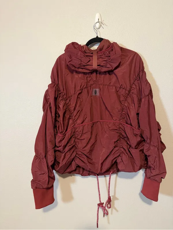 Free people movement happy camper pullover jacket burgundy medium $148 *read* - Image 6