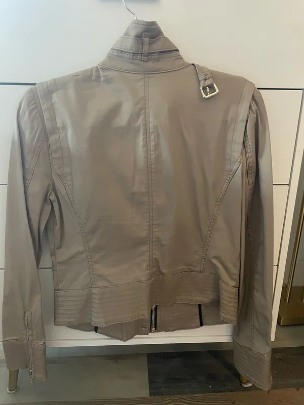 White House Black Market Jacket - Image 3