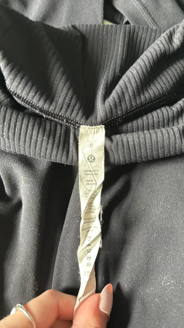 Lululemon joggers  - Image 2