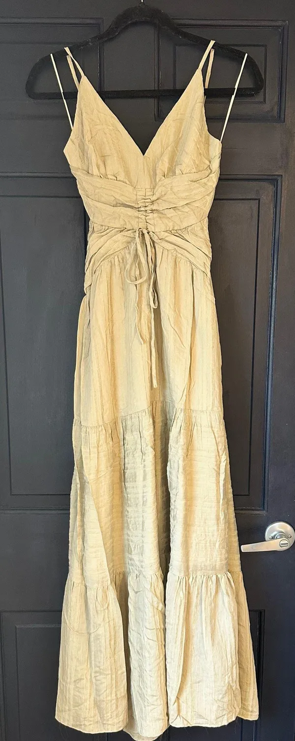 VICI NWOT! Green Tiered Maxi Dress - Image 4