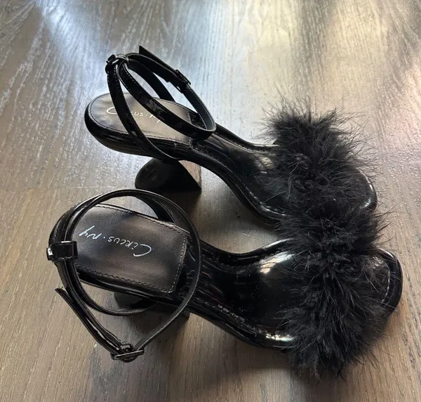Circus Ny By Sam Edelman Brenna Feather Heels - Image 3