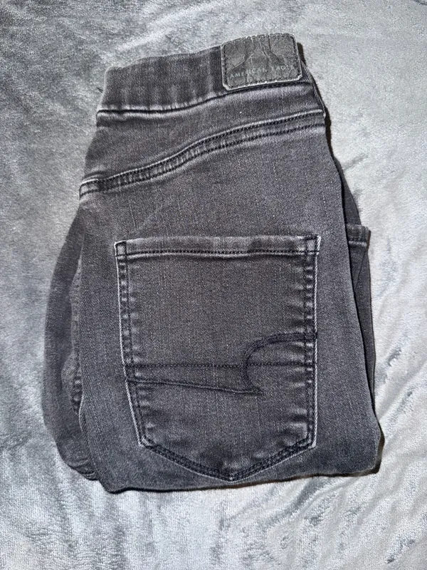 American Eagle Black Skinny Jeans - Image 3