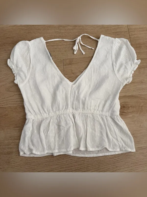 Hollister White Textured Peplum V-Neck Top - Image 2