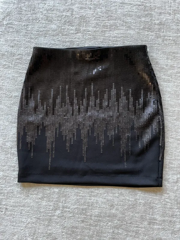 Express Sequin Skirt - Image 2