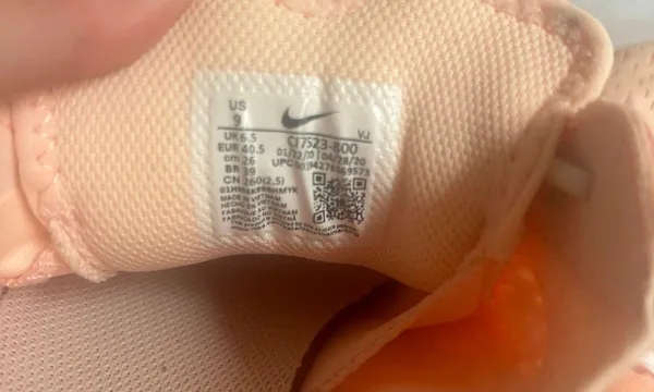 Nike Shoes - Image 2