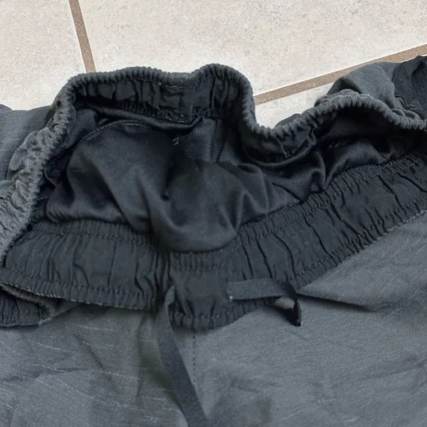 Nike Dri-Fit Women Black/Gray Running Athletic Shorts‎ size M - Image 8