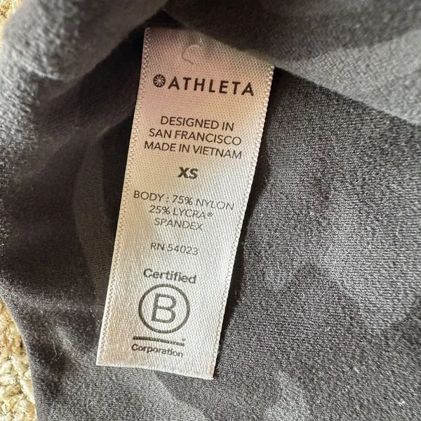 Athleta Womens Size XS Salutation Camo Jogger Pants Gray‎ Black Athleisure - Image 6