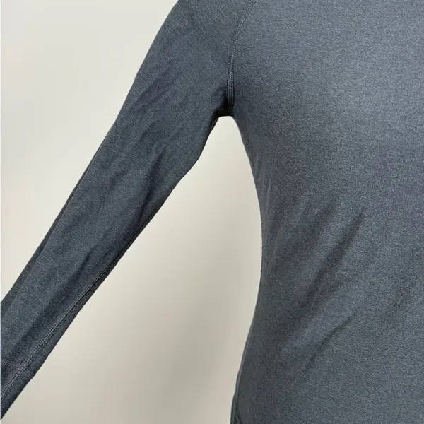 New Balance Women's Charcoal Long‎ Sleeve Top - Image 6