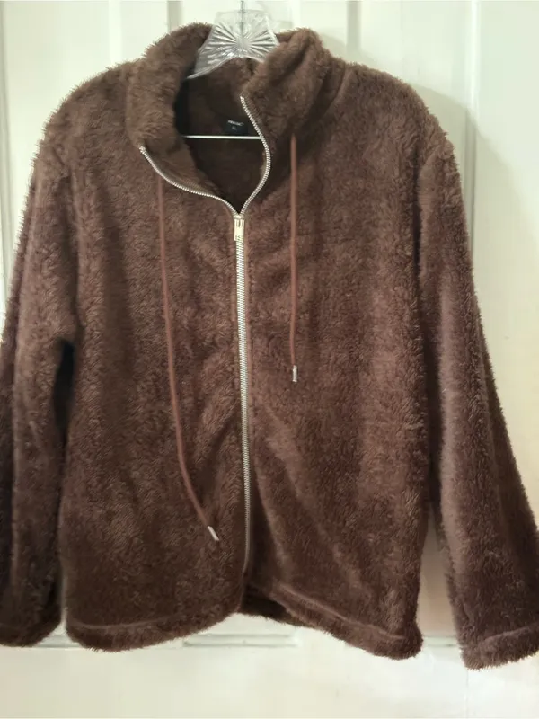 NWOT Cozy Full - Image 2