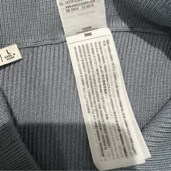 NWOT Abercrombie & Fitch Ribbed‎ Kick Flare High Rise Sweater Pant Blue Large - Image 5