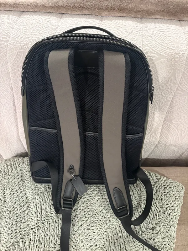 Coach Backpack Signature Canvas - Image 2