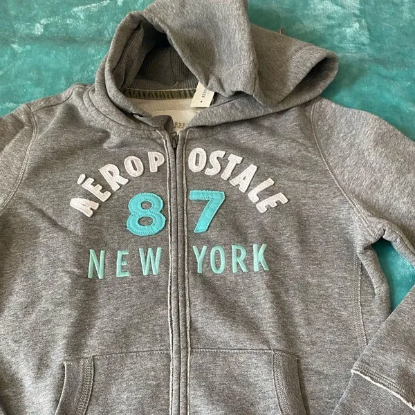 Aeropostale Women’s Grey Hoodie Sweatshirt - Image 2
