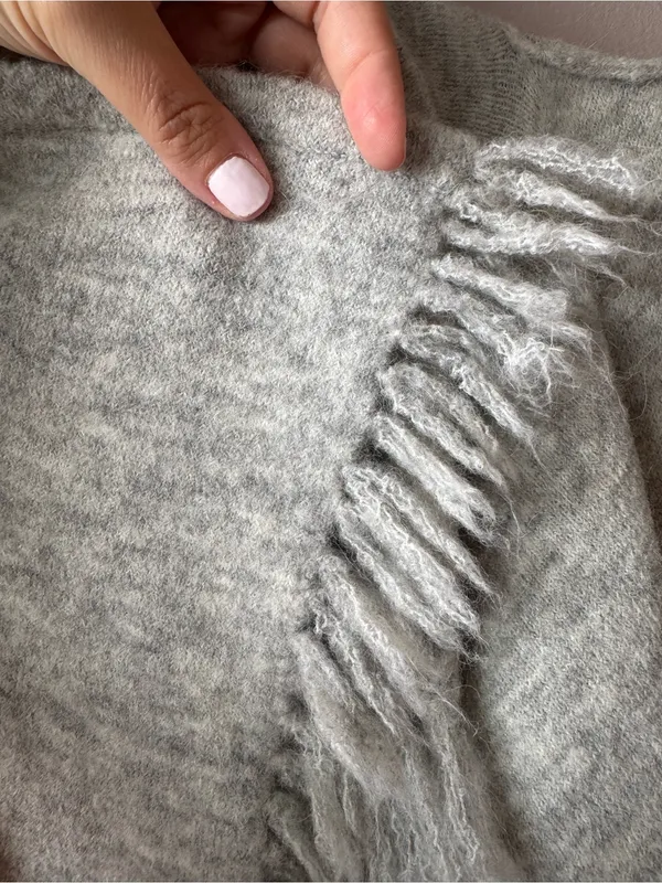 Wilfred Free Aritzia Gray Alpaca Wool Blend Belted Fei Fei Fringe Vest Large - Image 7
