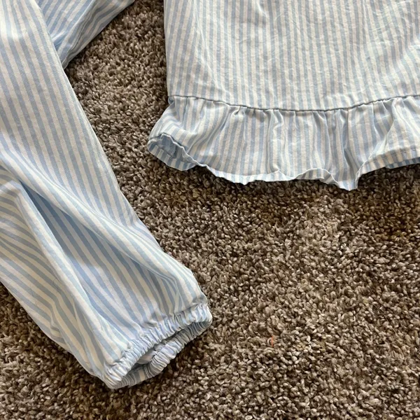 H&M Blouse Long Sleeve Ruffled Collar and Hem Blue Vertical Stripes Zip Small - Image 5