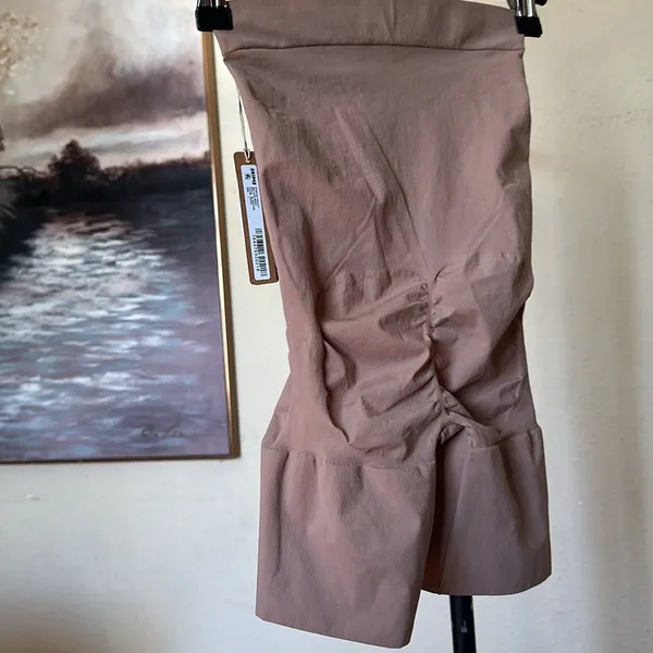 Skims Everyday Sculpt Short Sienna Size L NWT‎ - Image 8