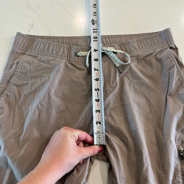 Vuori‎ Ripstop Pants size Medium - Image 9