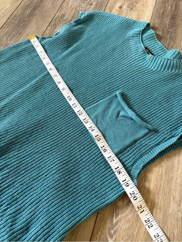 PrettyGarden Teal Knit Sleeveless Sweater Top Size Small - Image 8