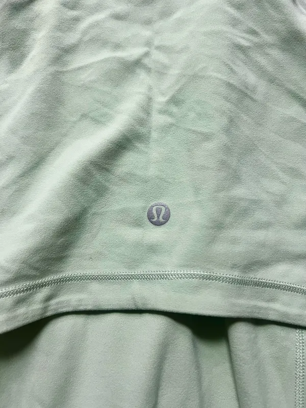 Lululemon Define Jacket Nulu Hooded - Image 4