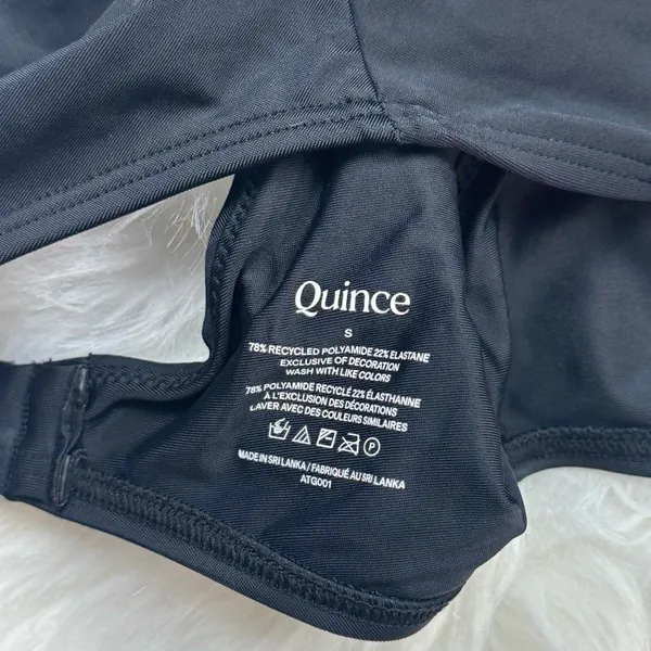 Quince Italian Plunge Bikini Top Black Size Small - Image 7