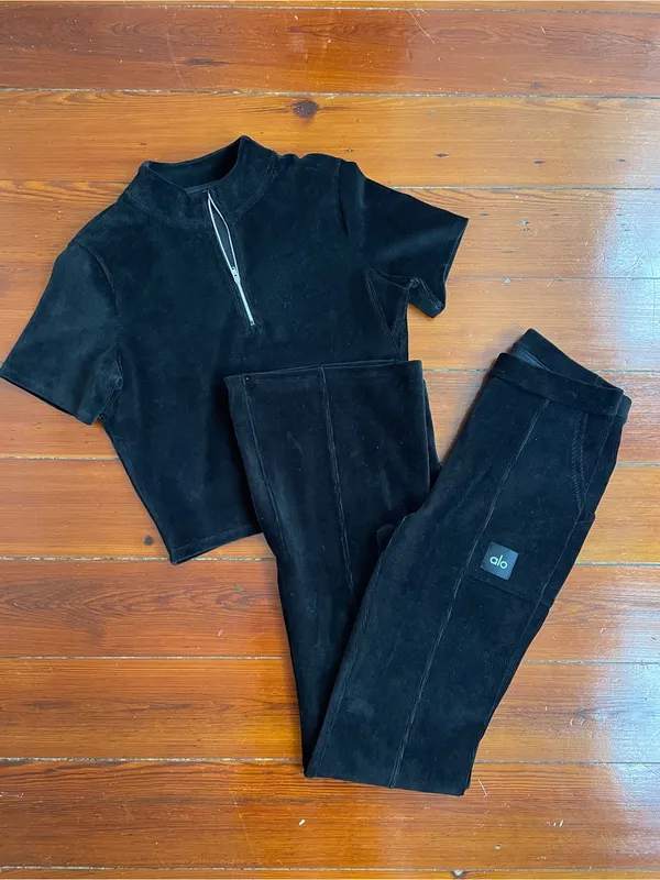 Alo Yoga Micro Corduroy Winter Break Set Mock Neck Quarter Zip & Pants ❤️🎀 - Image 17