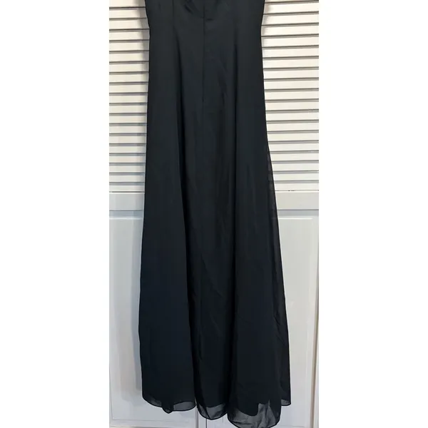 Night‎ Scene Black Beaded Chiffon Halter Keyhole Long Formal Gown Size M Lined - Image 8
