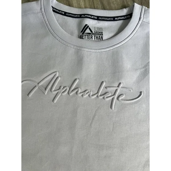 Alphalete Woman’s ELMTS Short SLEEVE Crop - Lilac ,Size Medium - Image 10
