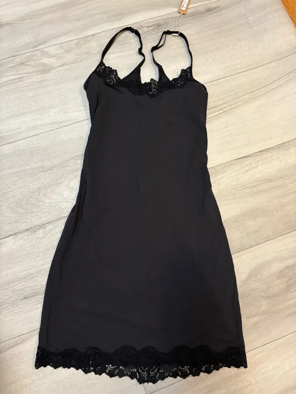 skims fits everybody lace slip dress - Image 2