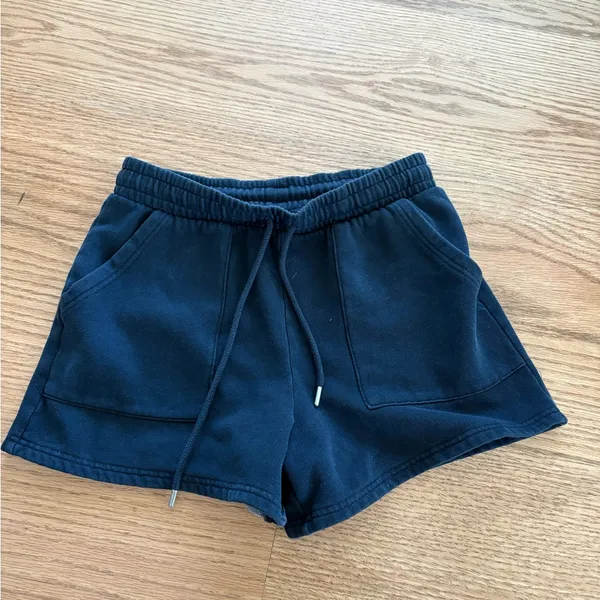 PINK - Victoria's Secret Lounge shorts - Image 3