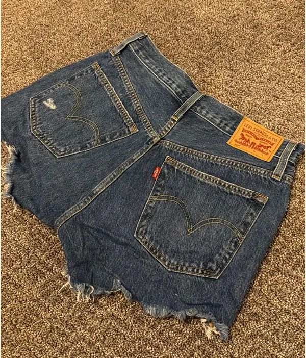 Levi’s 501 Shorts - Image 2