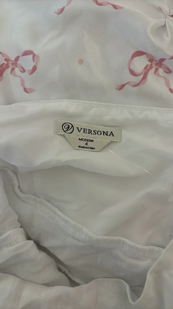 Versona White skirt with built-in shorts - Image 3