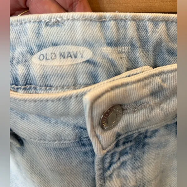 Old Navy O.G High Waist Exposed Pocket Cut Off Jean Shorts 3” inseam Size 12 - Image 7