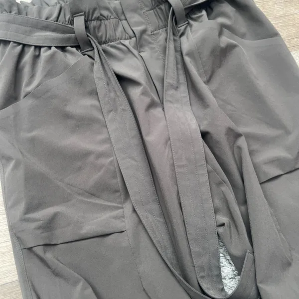 Athleta Skyline‎ Paper Bag Waist Pants size 4 - Image 10